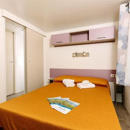 Hotel Torre Del Porticciolo Village Glamping