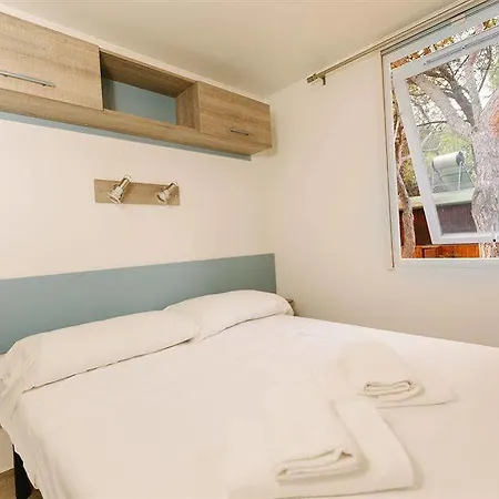 Hotel Torre Del Porticciolo Village Glamping